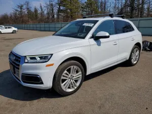 Audi Q5 2.0L 4 2020