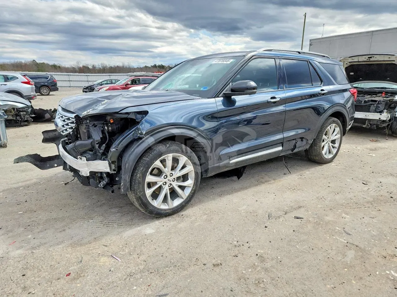 Ford Explorer 3.0L 6 2022