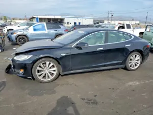 Tesla Model S 2013