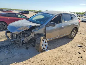 Nissan Rogue 2.5L 4 2012