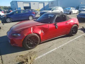 Mazda MX-5 (Miata) 2.0L 4 2016