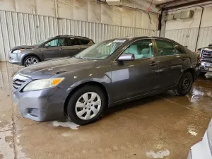 Toyota Camry 2.5L 4 2010