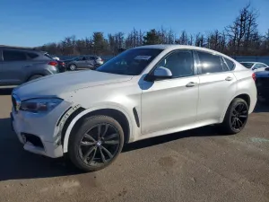 BMW X6 3.0L 6 2015