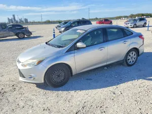 Ford Focus 2.0L 4 2012