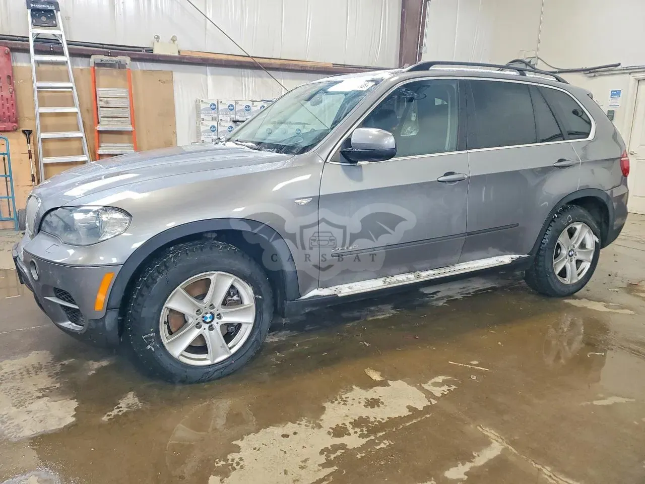 BMW X5 4.4L 8 2011
