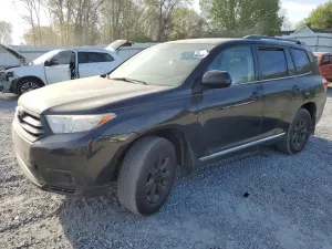 Toyota Highlander 3.5L 6 2013