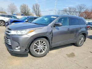 Toyota Highlander 3.5L 6 2019