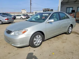Toyota Camry 2.4L 4 2002
