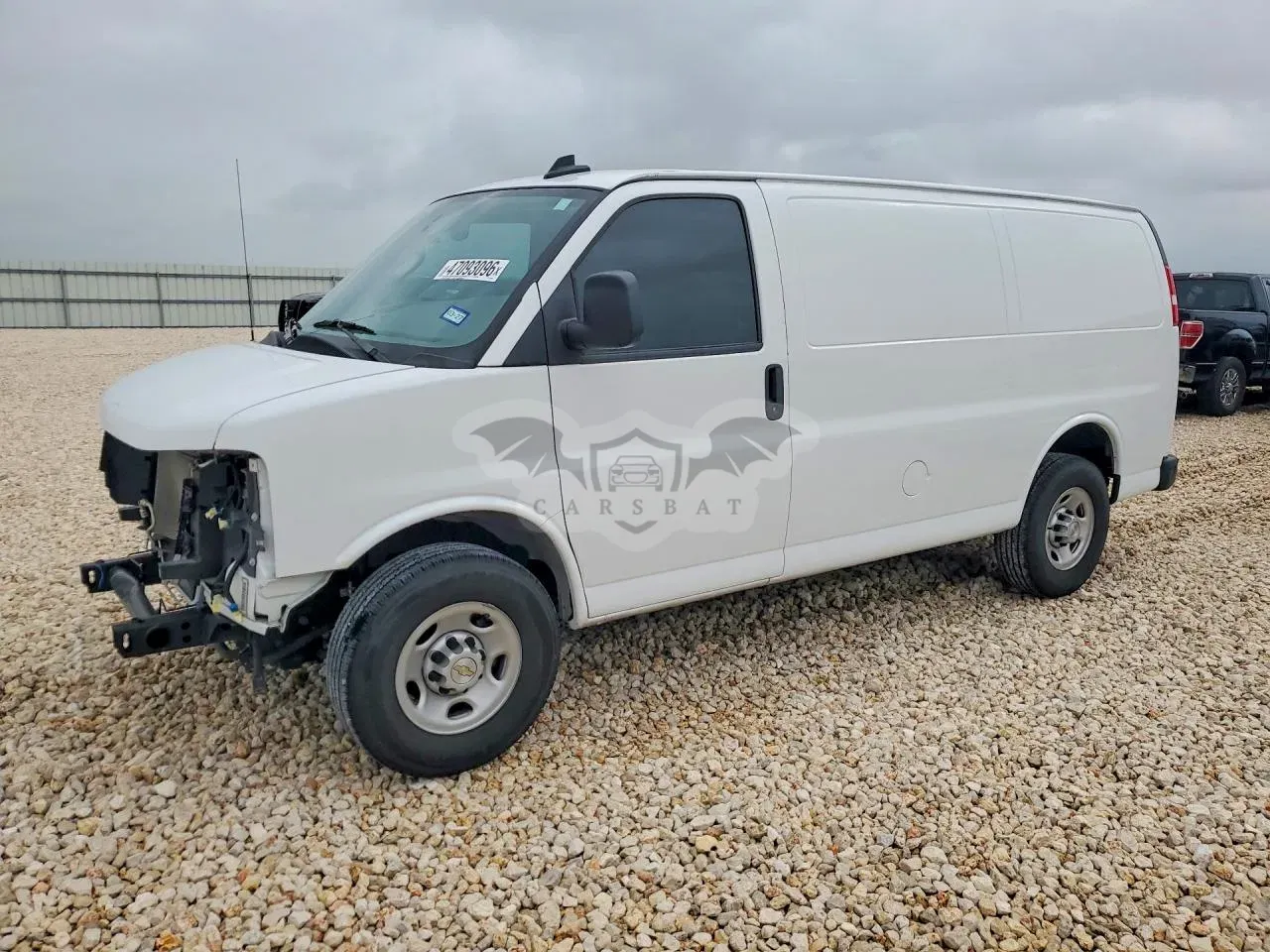 Chevrolet Express 6.6L 8 2024