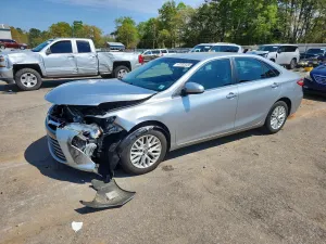 Toyota Camry 2.5L 4 2017