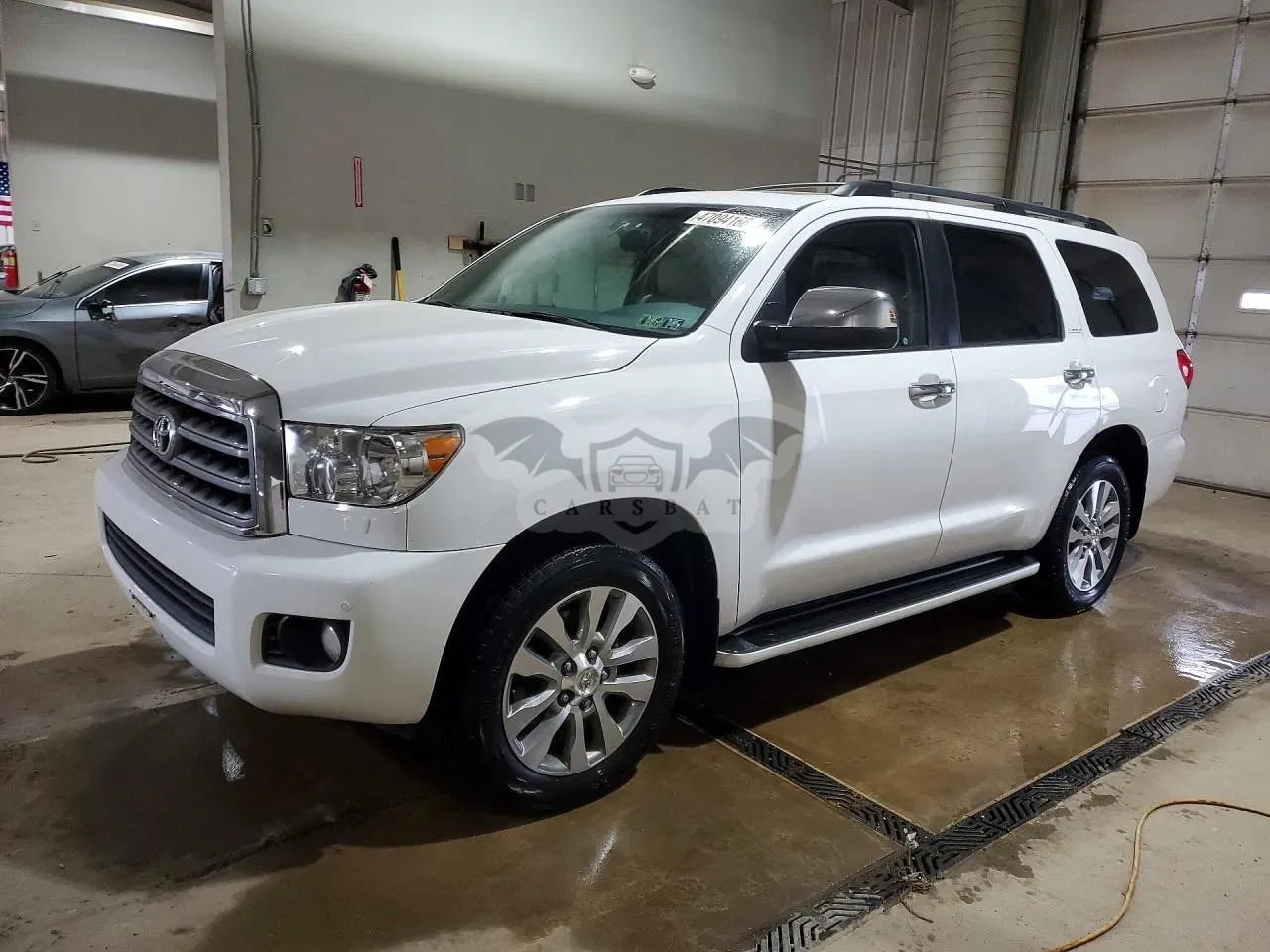 Toyota Sequoia 5.7L 8 2015