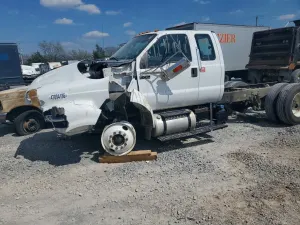 Ford F750 6.7L 6 2015