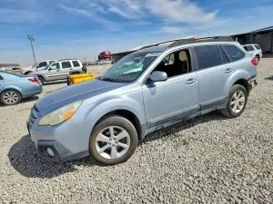 Subaru Outback 2.5L 4 2013