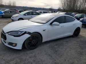 Tesla Model S 2014