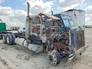 Peterbilt 378 6 1999