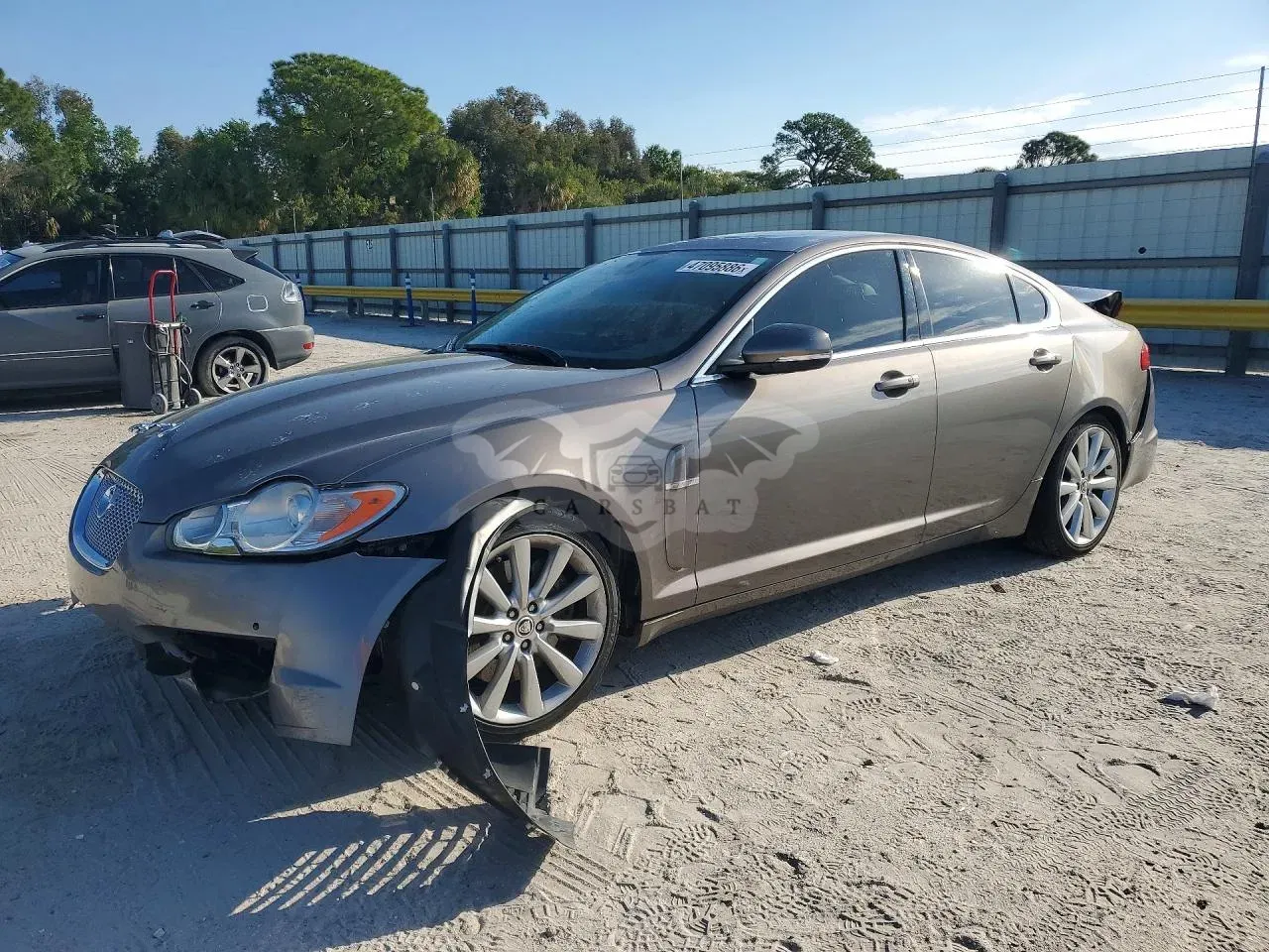 Jaguar XF 5.0L 8 2011