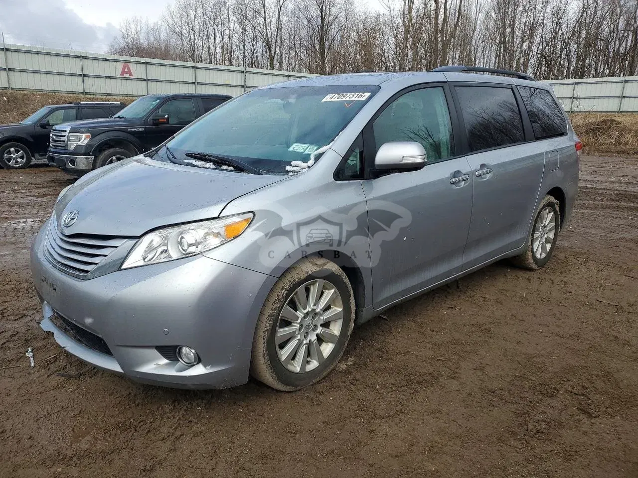 Toyota Sienna 3.5L 6 2014