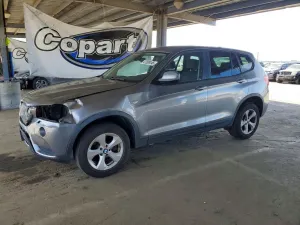 BMW X3 3.0L 6 2011