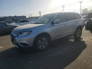 Mitsubishi Outlander 2.4L 4 2020