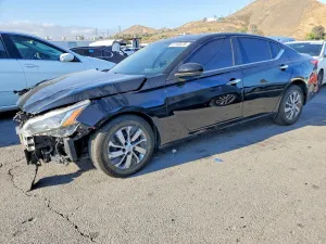 Nissan Altima 2.5L 4 2020