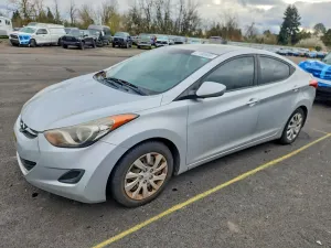 Hyundai Elantra 1.8L 4 2012