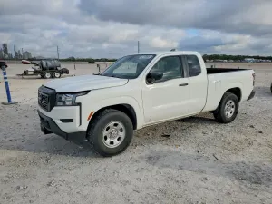 Nissan Frontier 3.8L 6 2024