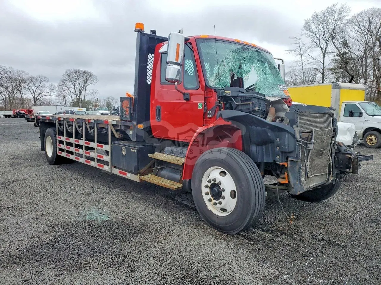 International DuraStar / 4000 6.7L 6 2018