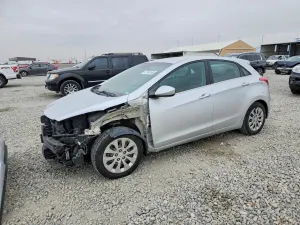 Hyundai Elantra 2.0L 4 2016