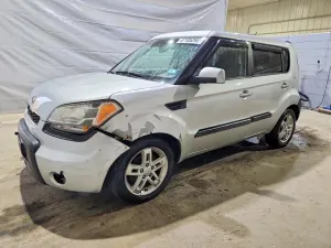 Kia Soul 2.0L 4 2011