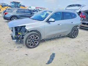 BMW X1 2.0L 4 2025