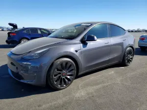 Tesla Model Y 2021