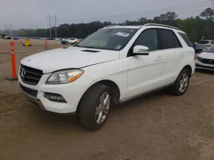 Mercedes-Benz ML 3.5L 6 2015