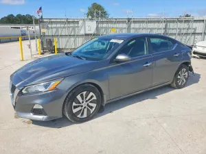 Nissan Altima 2.5L 4 2019