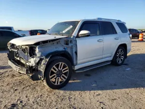 Toyota 4Runner 4.0L 6 2015