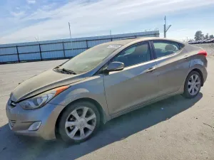 Hyundai Elantra 1.8L 4 2013