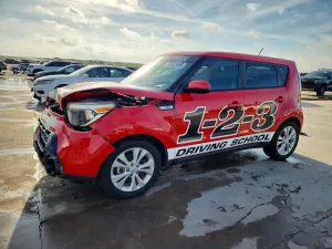Kia Soul 2.0L 4 2016