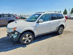 Subaru Forester 2.5L 4 2010