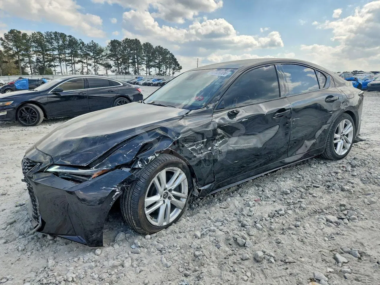 Lexus IS 2.0L 4 2021