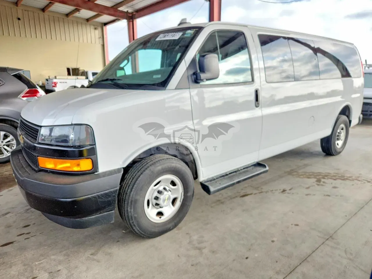 Chevrolet Express 4.3L 6 2023