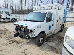 Ford Econoline 6.8L 10 2015