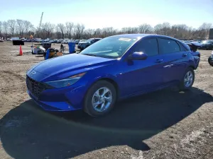 Hyundai Elantra 2.0L 4 2023
