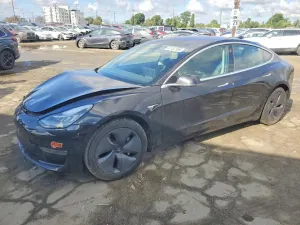 Tesla Model 3 2018
