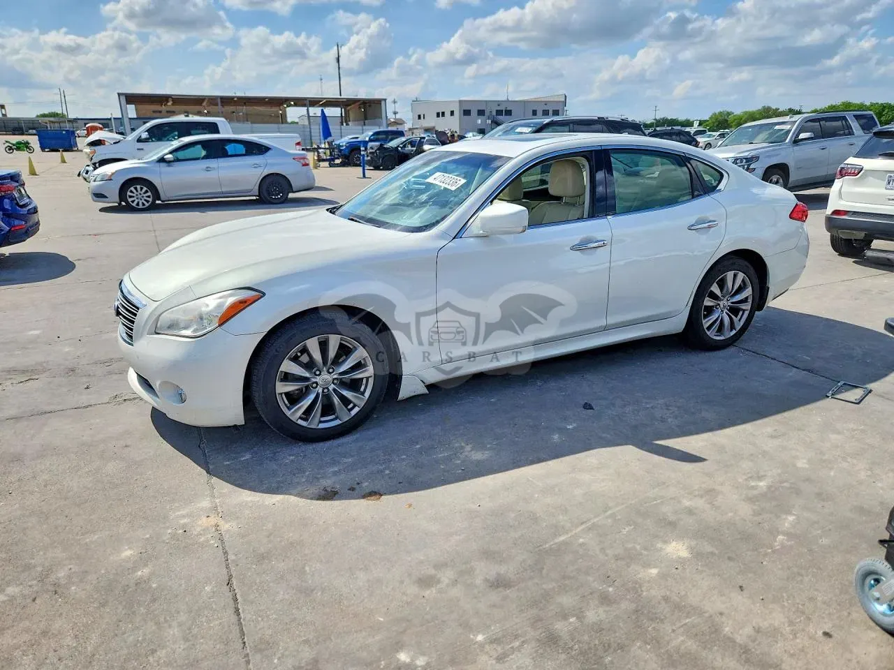 Infiniti M37 3.7L 6 2013