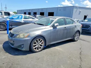 Lexus IS 2.5L 6 2012