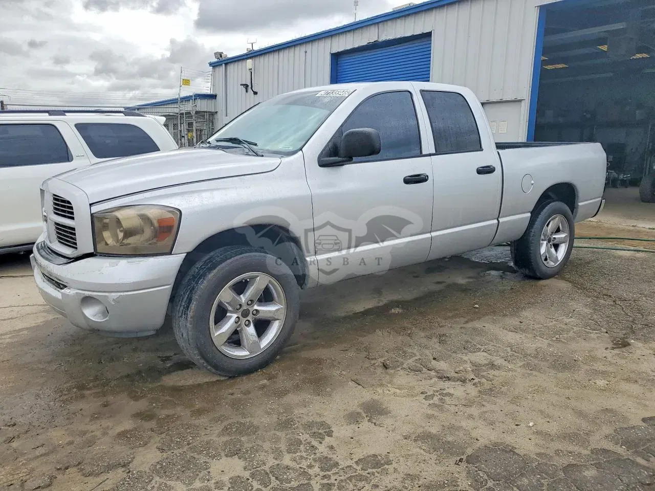 Dodge RAM 5.7L 8 2006