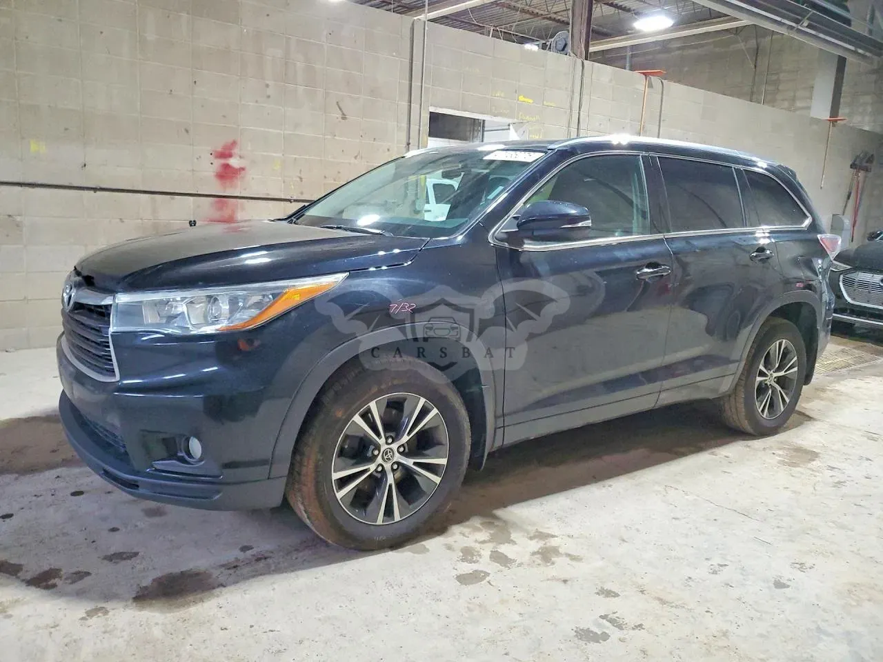 Toyota Highlander 3.5L 6 2016