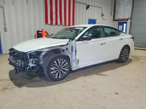 Nissan Altima 2.5L 4 2025