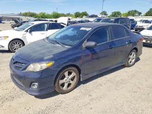 Toyota Corolla 1.8L 4 2013
