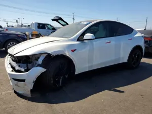 Tesla Model Y 2026