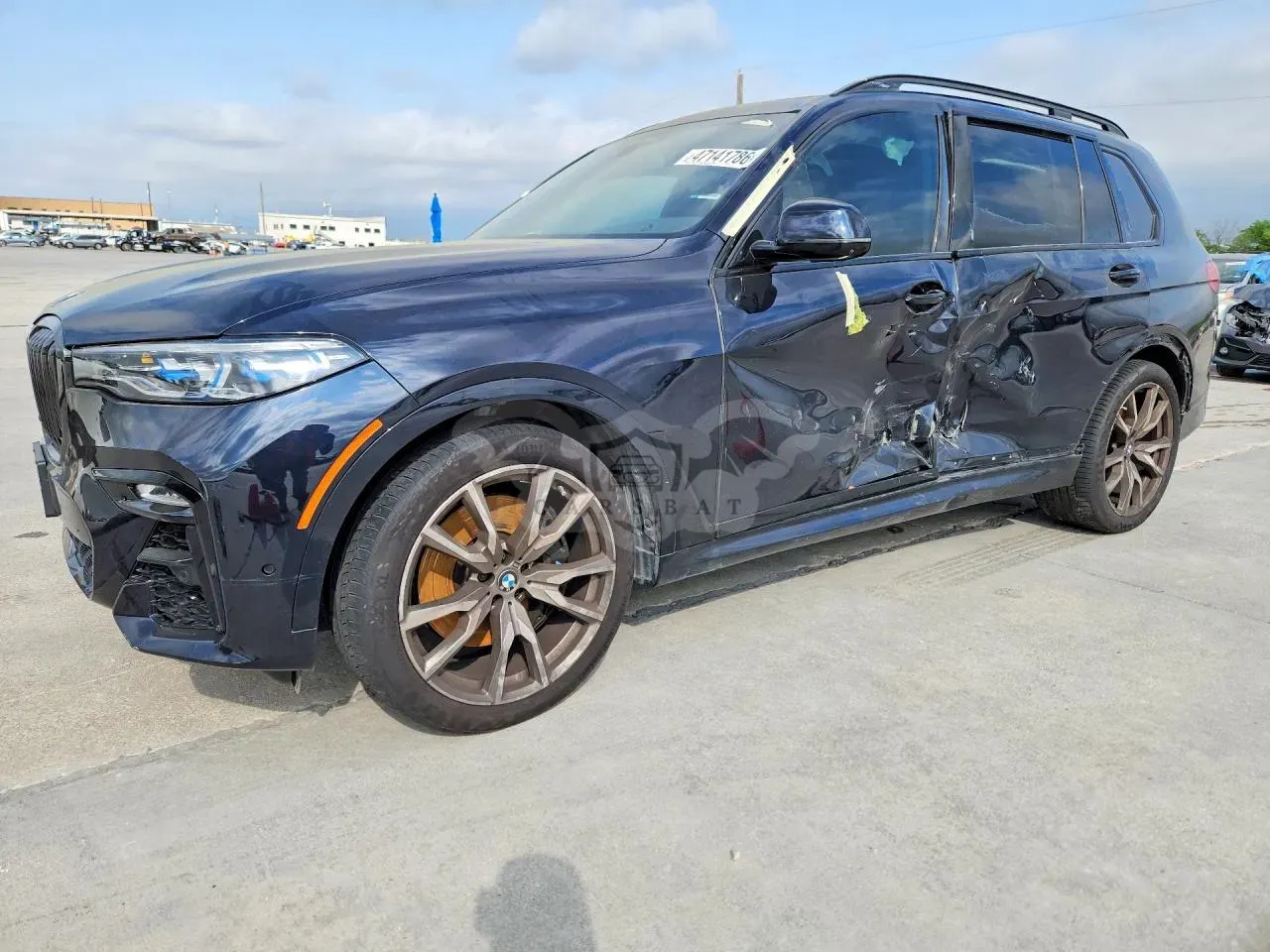 BMW X7 4.4L 8 2022